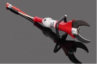 Narzędzia ratownicze przeciwpożarowe Hydrauliczne nożyce ratunkowe B o dużej wydajności cięcia