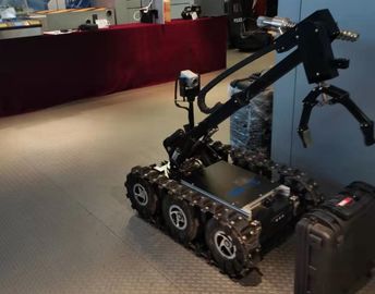 Obracający się o 360 stopni robot EOD